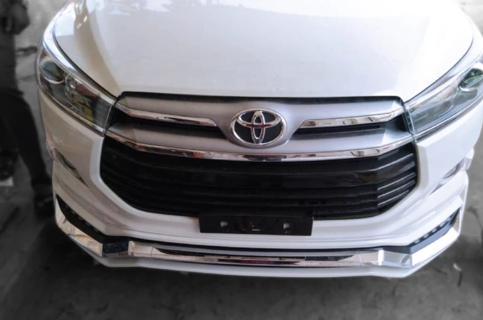 Toyota Innova Front Skirting - Image 2