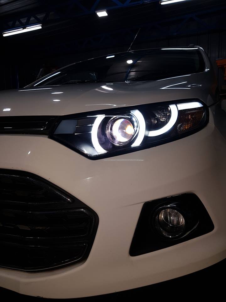 Ford EcoSport LED Headlight Assembly with Projector - Image 2