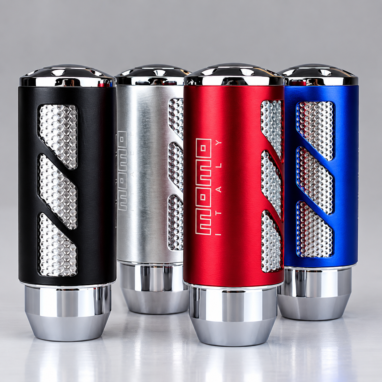 MOMO Sport Gear Knob